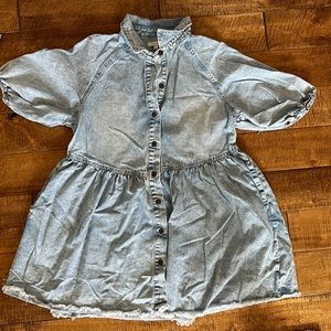 Denim pocket dress